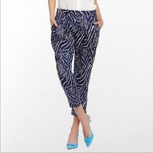 LILLY PULITZER NAVY BLUE SHOW YOUR STRIPES ZEBRA PRINT PEGGY PANTS size 0